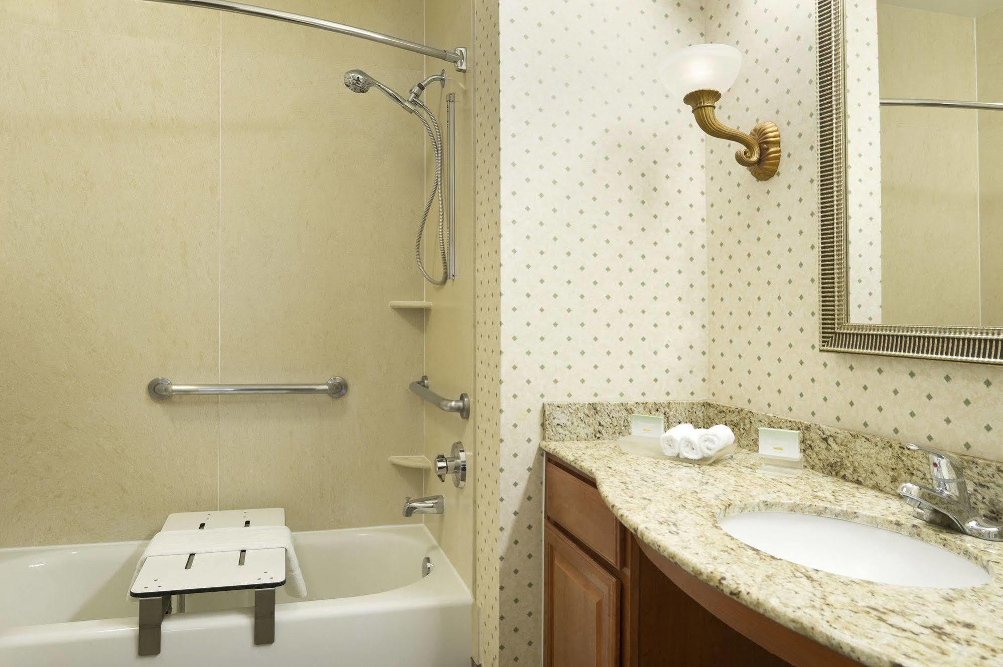 Hotel Homewood By Hilton Hou Intercontinental Airport Aldine